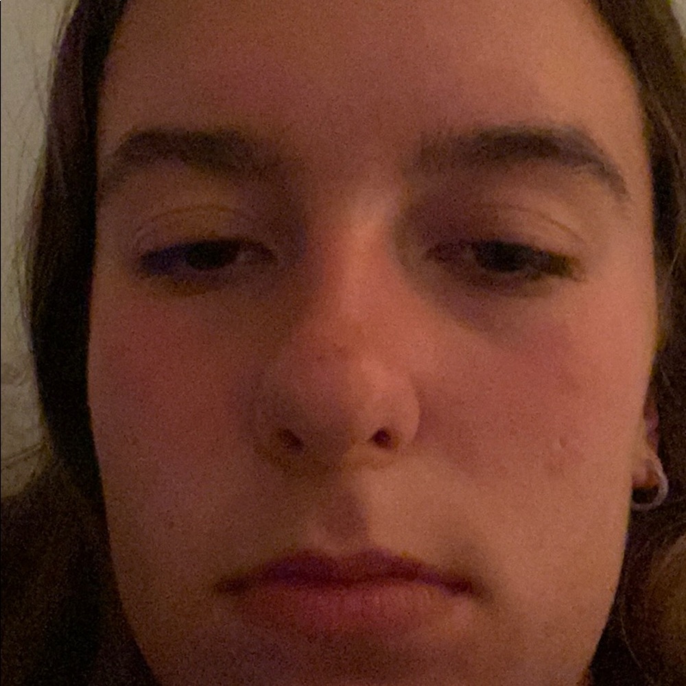 Meet your Posher, Lola